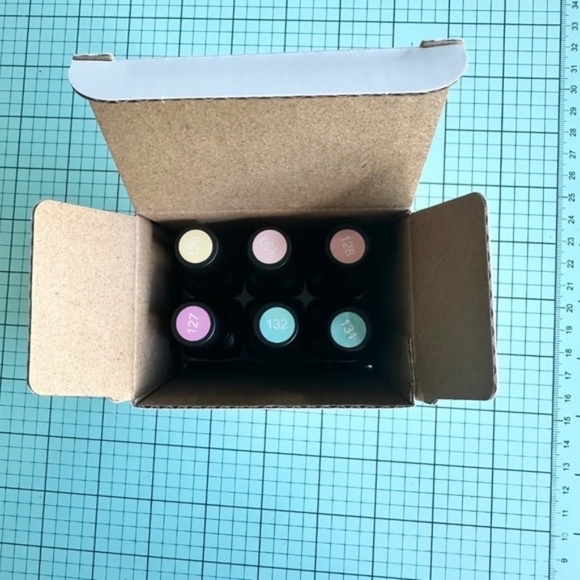 Beetles Gel Nail Polish Set - 6 Colours - Pastels - Picture 2 of 8